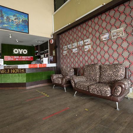 Mrj Hotel Wakaf Che Yeh 2 Кота Бару Екстериор снимка