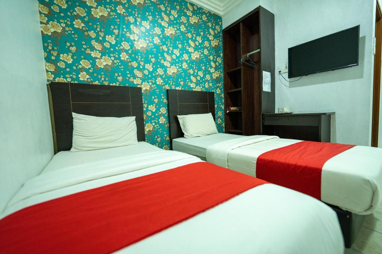 Mrj Hotel Wakaf Che Yeh 2 Кота Бару Екстериор снимка