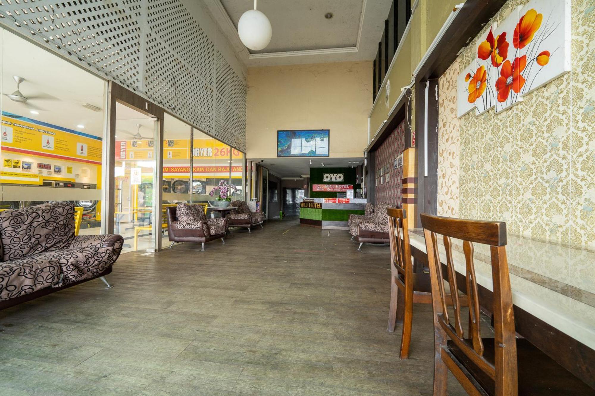 Mrj Hotel Wakaf Che Yeh 2 Кота Бару Екстериор снимка